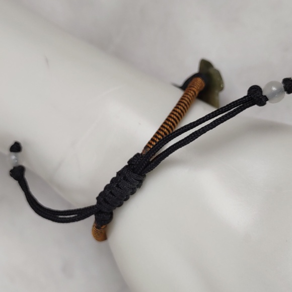 Artisan Crafted Adjustable Jade Flowers Bracelet - Picture 3 of 5